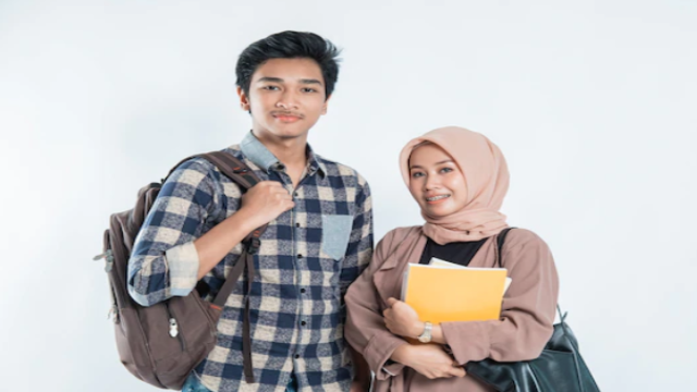 10 Kampus Jurusan Sastra Indonesia Terpopuler