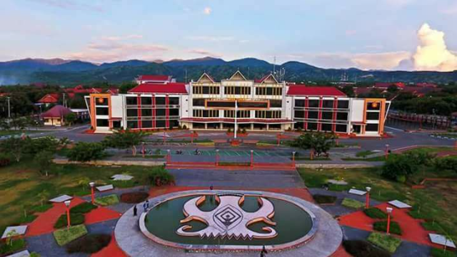 Kiprah Universitas Tadulako sebagai Pusat Pendidikan dan Inovasi Sulawesi Tengah